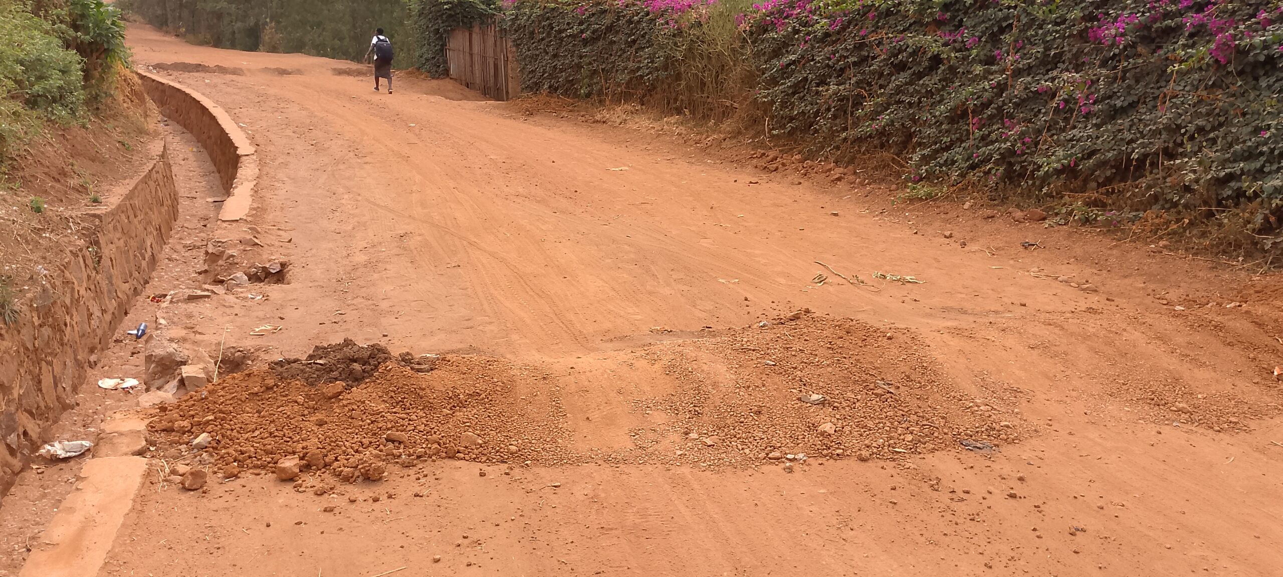 Nyamirambo-Rugarama:Hari Dodani 19 mu muhanda wa metero 200 kugera ku kigo nderabuzima uvuye kuri kaburimbo.