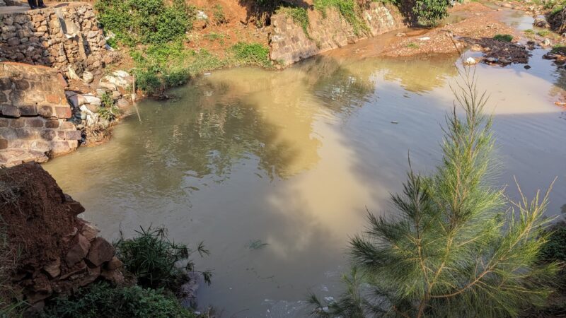 Nyarugenge-Kimisagara:Haravugwa inkuru y’urupfu rw’umugabo  wikubise muri ruhurura ya Mpazi mu kizenga kirekire cy’amazi akahasiga ubuzima