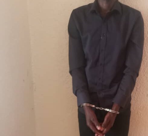 Gasabo:Yigemuye agiye gutanga ruswa y’ibihumbi mirongo itanu baramufunga.