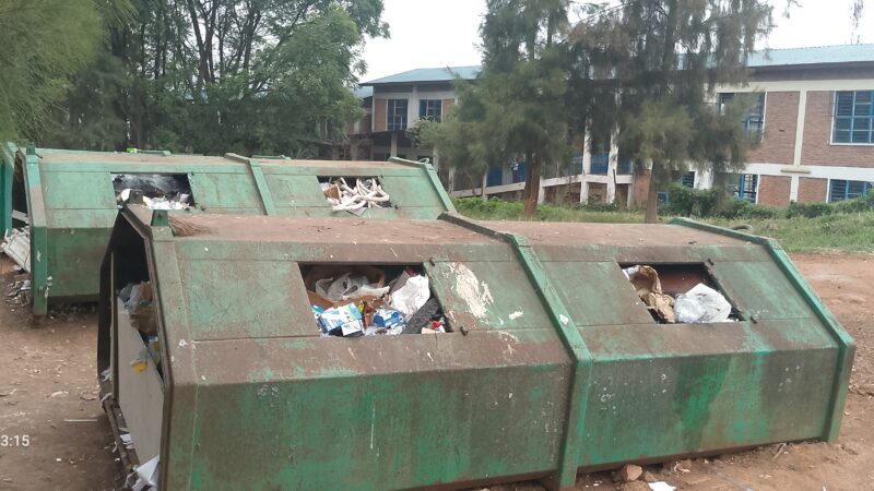 Nyarugenge -GS Camp Kigali:Abana birirwa mu bimoteri biri hafi y’ikigo.