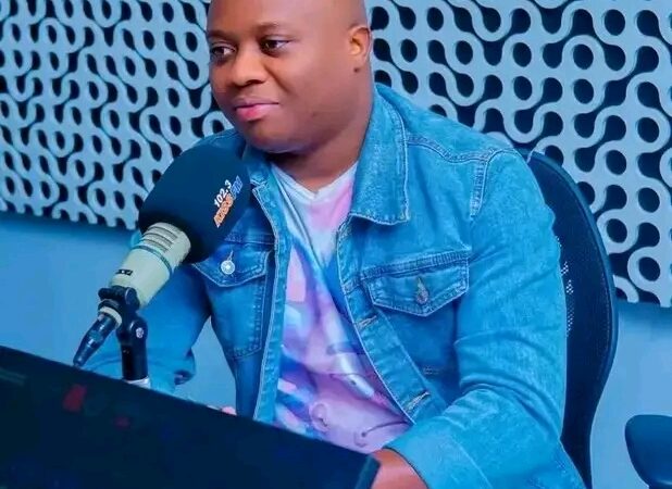 Abafana ba KING JAMES barasaba ko igitaramo cyimurirwa muri STADE AMAHORO
