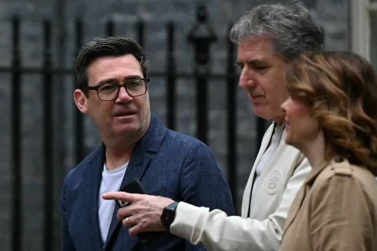 Andy Burnham Ni Muntu Ki Ushobora Gusimbura Keir Starmer Ku Buyobozi bw’u Bwongereza?